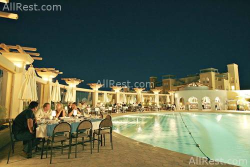 Three Corners Ocean View Hotel 40